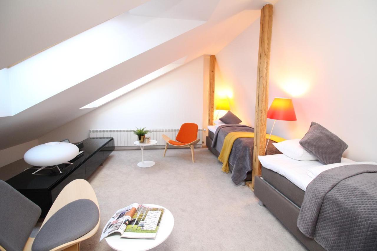 Tallinn City Apartments Old Town Square ภายนอก รูปภาพ