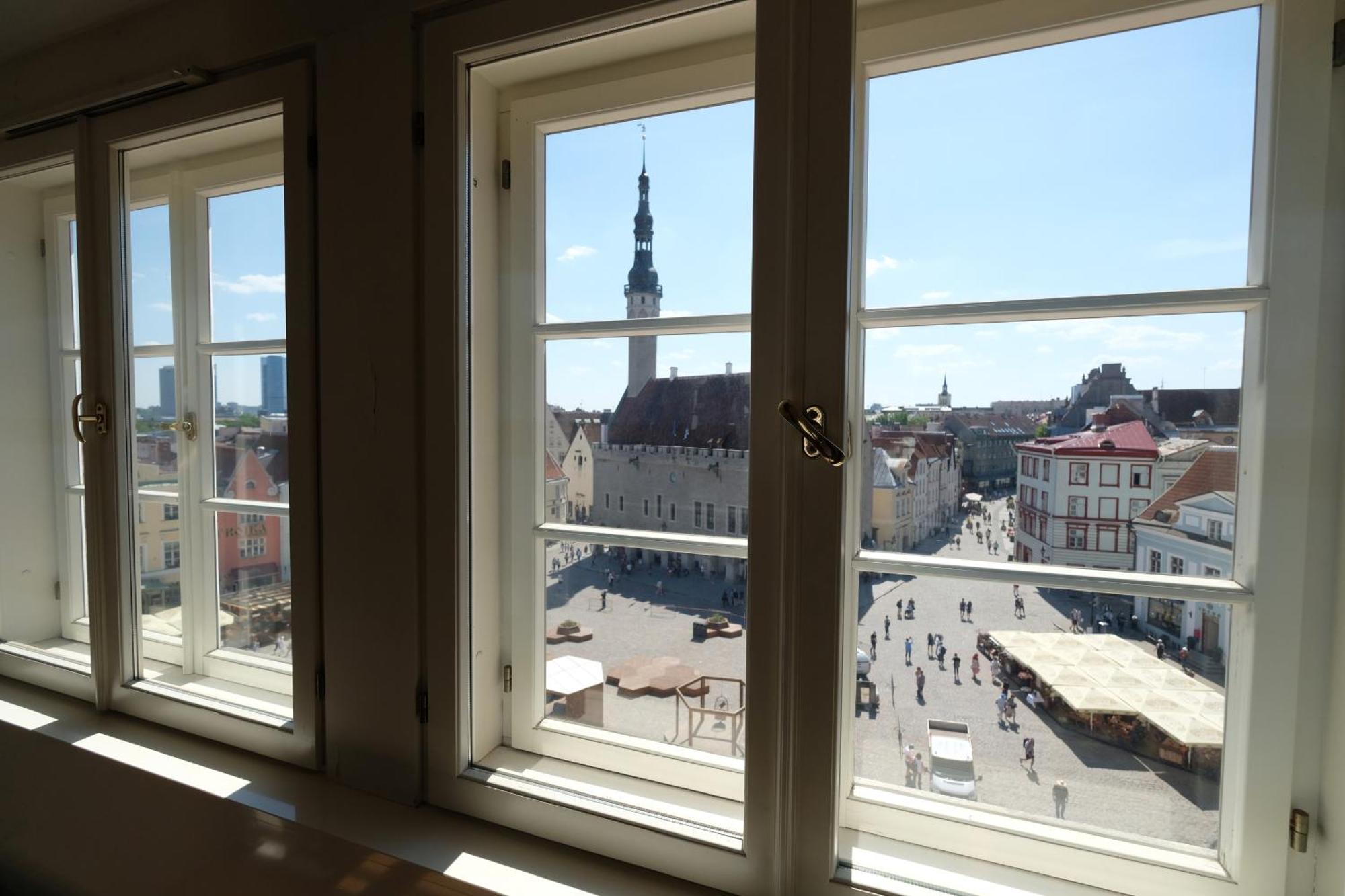 Tallinn City Apartments Old Town Square ภายนอก รูปภาพ